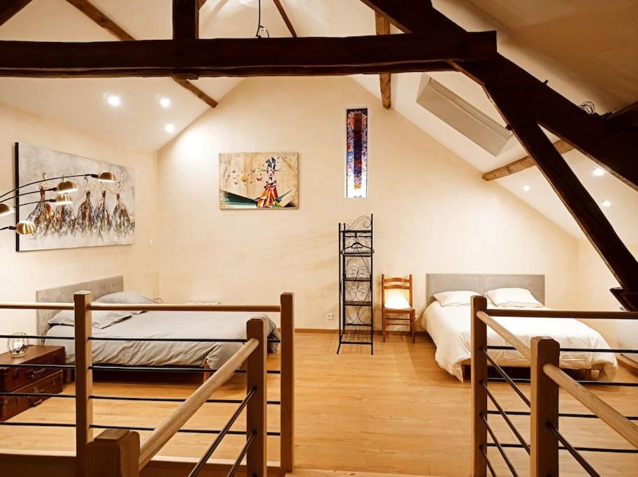La Grange De Marie A St Angel - Magnifique Grange Renovee En Loft Pour 1 A 6 Pers Villa Saint-Angel  Dış mekan fotoğraf