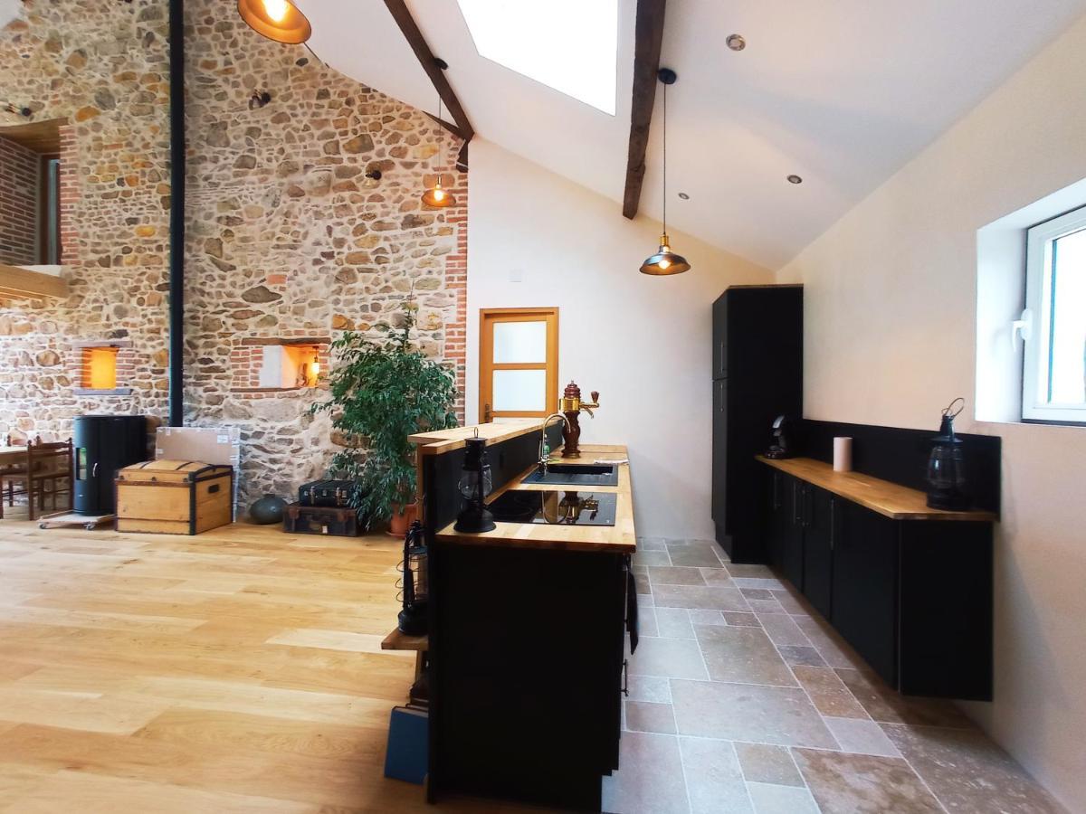 La Grange De Marie A St Angel - Magnifique Grange Renovee En Loft Pour 1 A 6 Pers Villa Saint-Angel  Dış mekan fotoğraf
